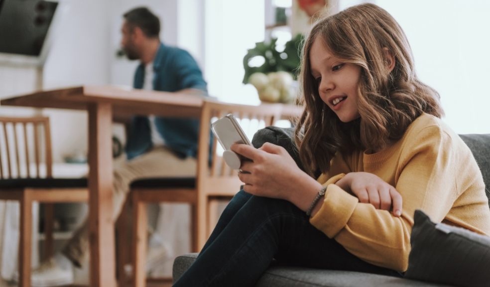 Is sevenyearsold too young to give children a mobile phone? The